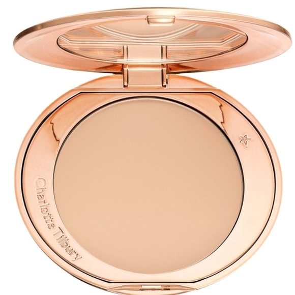 Charlotte Tilbury Other - CHARLOTTE TILBURY AIRBRUSH FLAWLESS FINISH SETTING POWDER